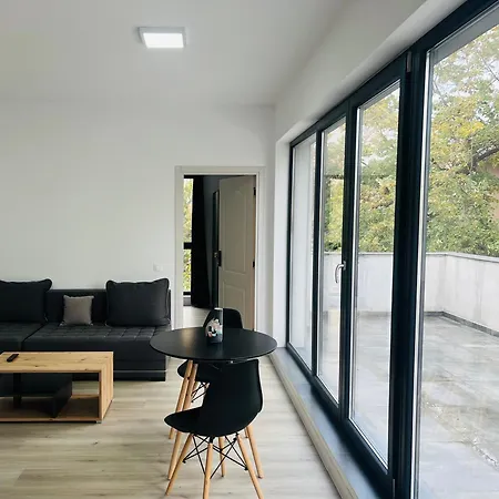 Leandros Apartamento