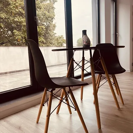 Leandros Бухарест