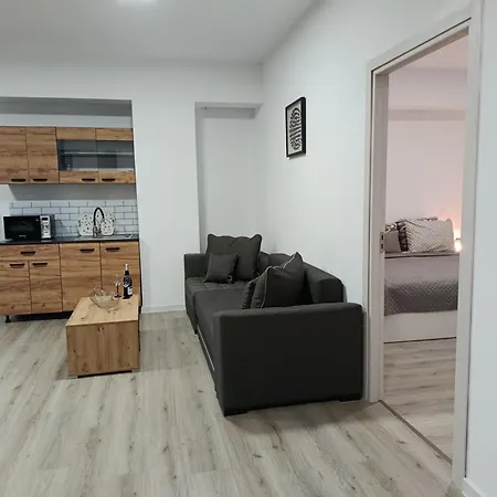 Leandros Апартаменты *