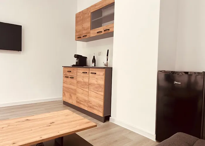 Leandros Appartement *